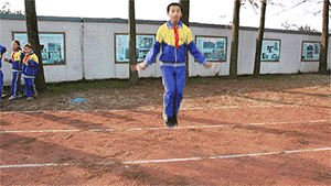 运动|每天让孩子跳绳3000个,身高没变先进医院,医生:过犹不及