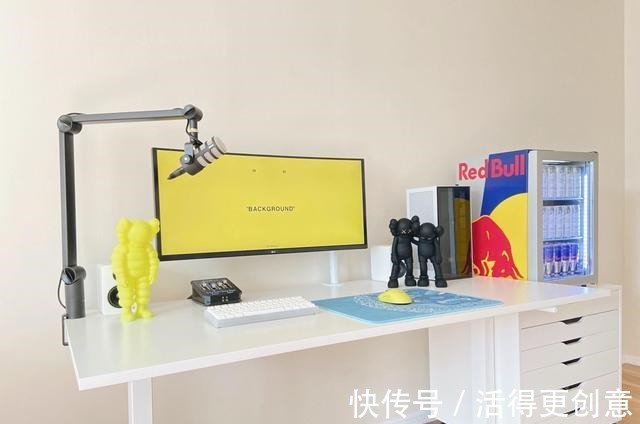 显示器|超酷的家庭办公室，充满创意的家居工作空间！