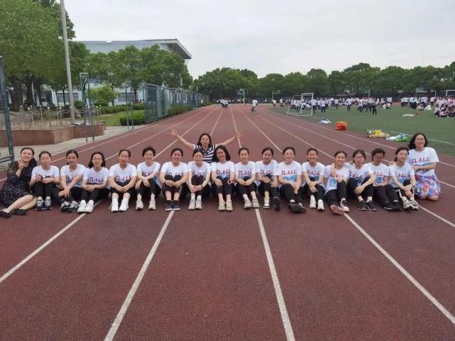 创意|恰同学少年！沪16区幼儿园、中小学创意毕业照来了