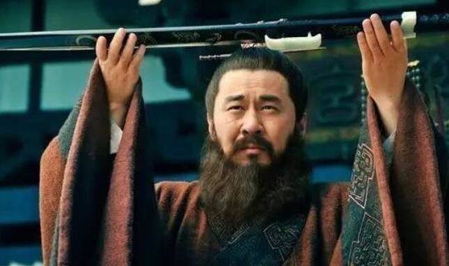 张翼德|吾乃常山赵子龙,吾乃燕人张翼德,关羽自报家门为啥仅用2字?