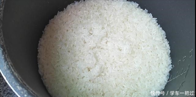 糯米里加入大米,简单一做居然这么好吃,我家一周吃5次,太香了