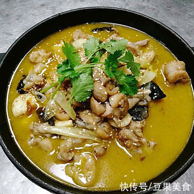 这道金汤牛蛙一上桌，全家都爱吃