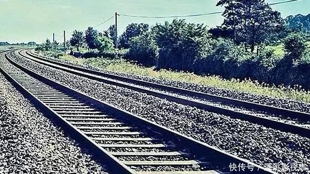 一生|当孩子说“妈妈你不要去上班”,你的回答决定了孩子的一生……