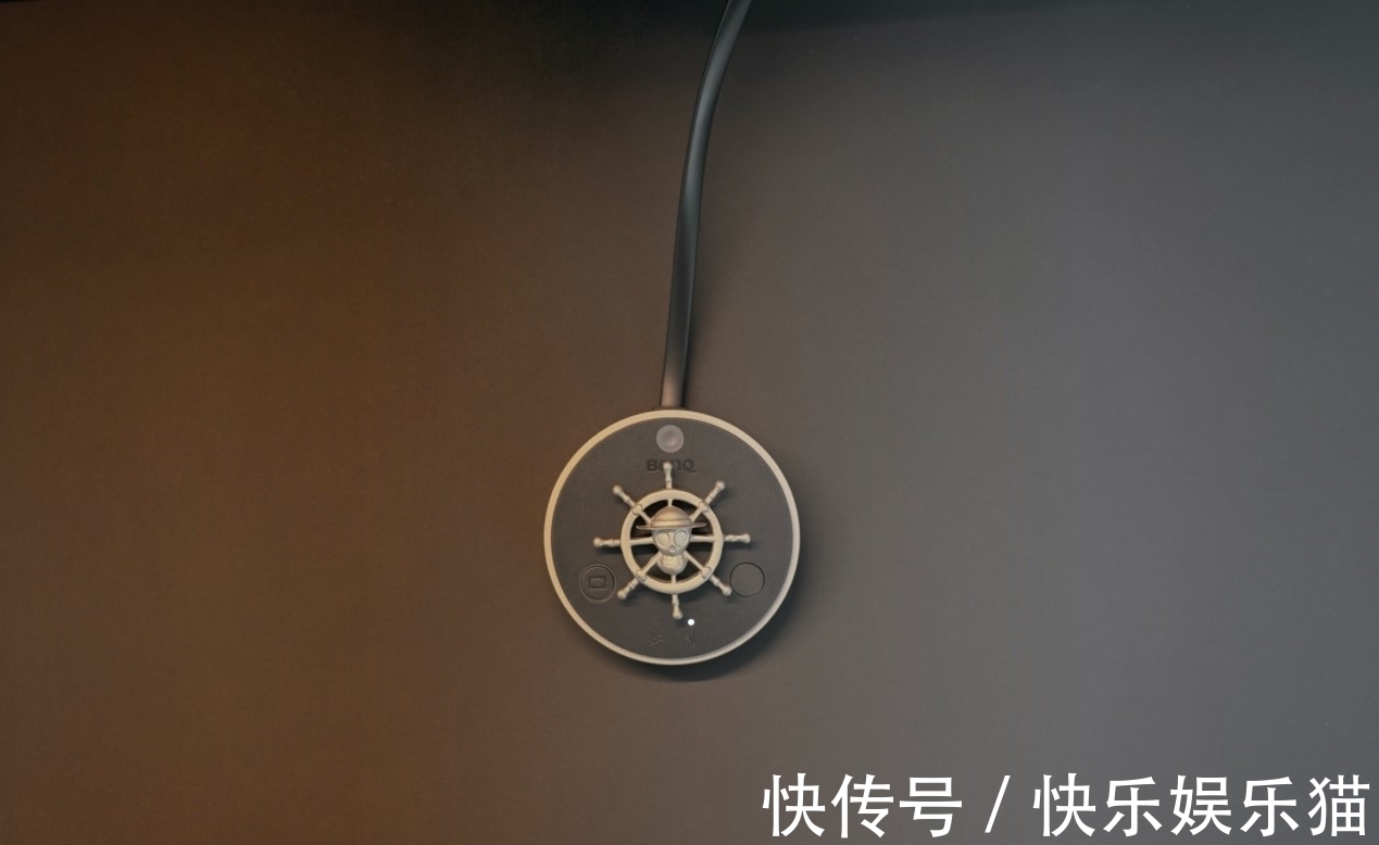 航海王|扬帆出海，光里冲浪：ScreenBar Plus航海王联名挂灯来了！