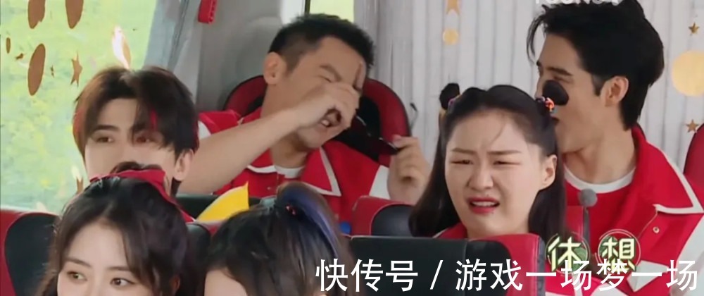 谭松韵|《奔跑吧兄弟》金靖狂撩蔡徐坤，这对CP太逗了