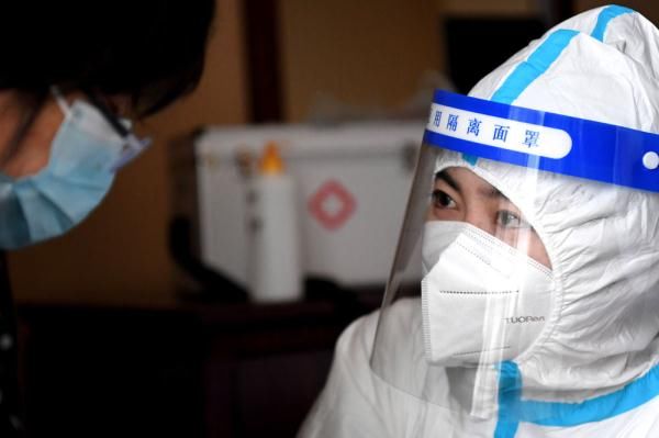 郑州市|隔离点里，她成了“疫”线“全能”