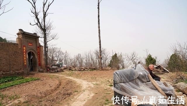 尧王台|8旬老人老宅被圈进景区成孤院，他坚守不离开，言说有帝都神韵