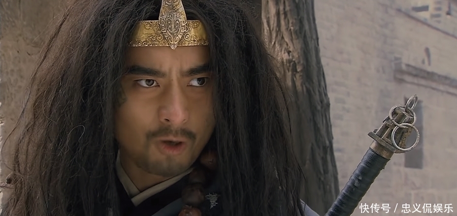 武松假扮头陀僧是为了躲避官府追捕,夜走蜈蚣岭那又是为了什么?