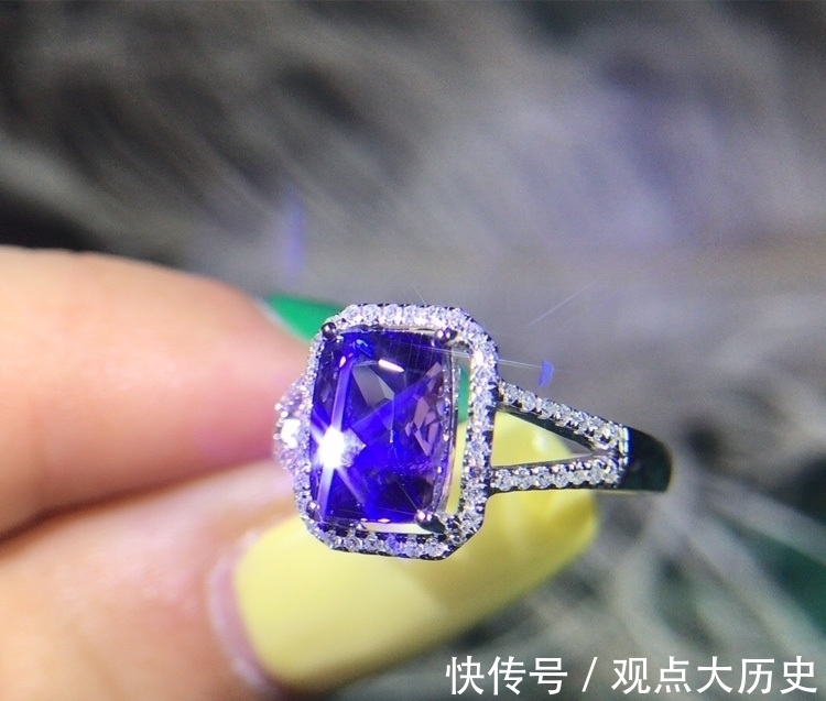 专柜 珠宝定制的这些好处你都知道吗?听说80%的人都不知道