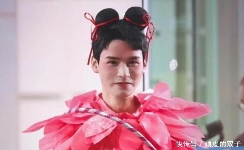 他6年演12部剧没火,因《山河令》走红,会成为下一个肖战吗?