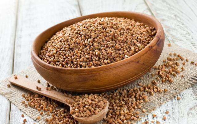 血管|血液粘稠的人,身体两处会发出信号,若没有,说明血管还不算太堵