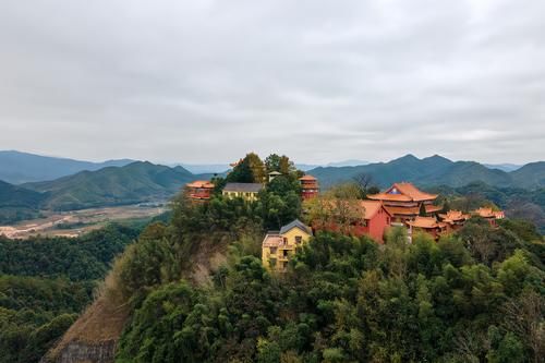 全南|藏在全南高山之巅的天龙山寺，至今400多年历史，常年香火旺盛