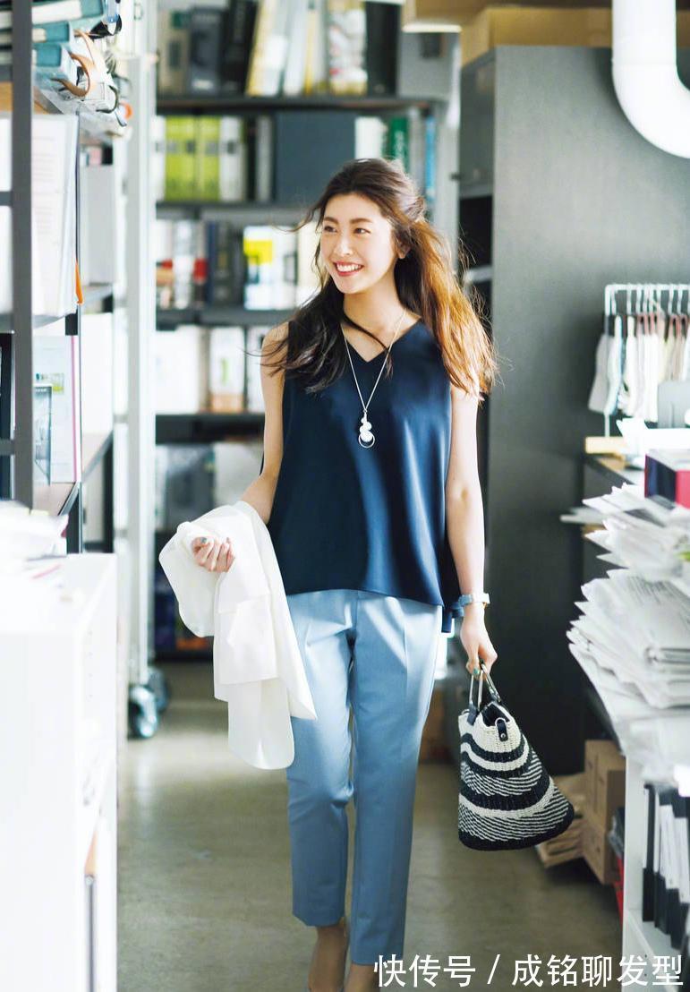 裙装|清新又简单的10款夏装,自然随意不挑人,时尚百搭又显好身材