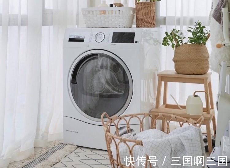 一体化|客厅阳台一体化后，怎么晾晒衣服？学学这5个设计，巧妙化解尴尬