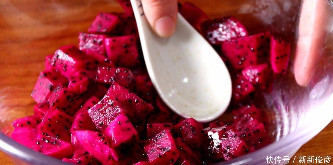 好吃|不要只是用面粉做糖蛋糕这是最好的制作方法它们有很多层酥皮,又甜又好吃