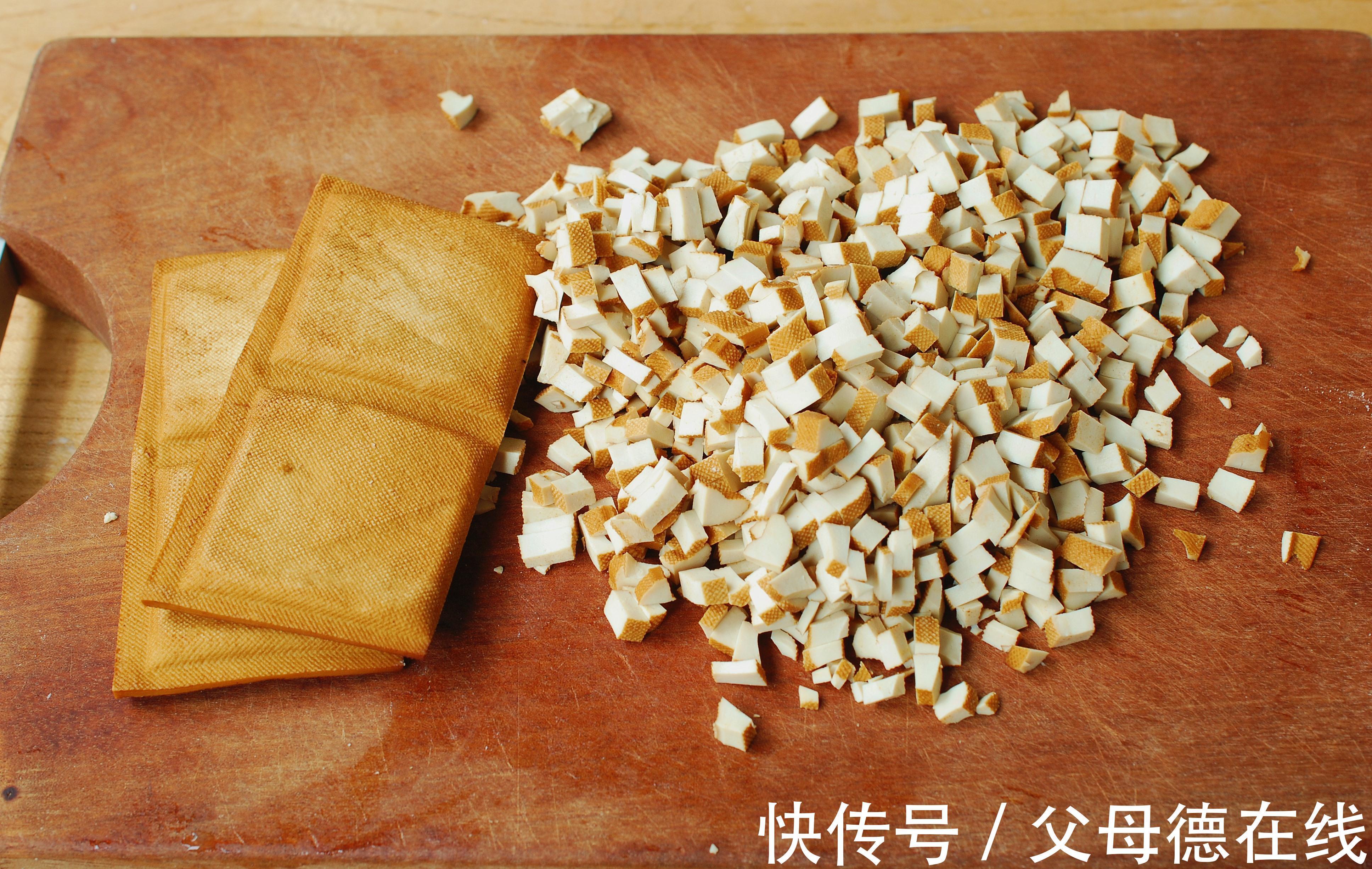 不用发面，30分钟做一锅早餐包，薄皮大馅儿，软乎乎真香啊！