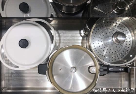 朋友|房子住了4年，厨房却依然如新！多亏橱柜这么设计！朋友都羡慕！