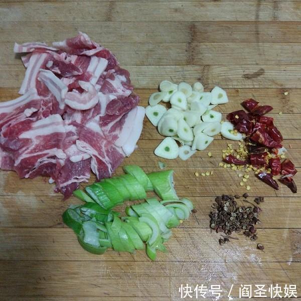 包菜炒肉|减脂瘦身的晚餐就是它了,吃了以后体重蹭蹭往下降,成本只要2元