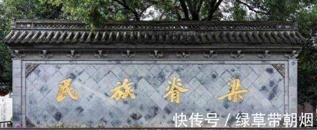 文人@郭沫若人品究竟如何?鲁迅的评价最到位,只有五个字!