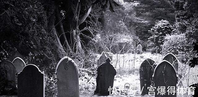 小鬼@聊斋:书生买来一本“道法”书籍,能够驱使鬼神,试验结果如何?