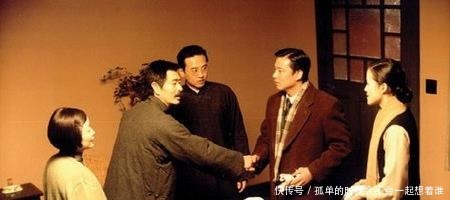 鲁迅先生|鲁迅一个月稿费350块大洋,放在现在什么水平看完傻眼!