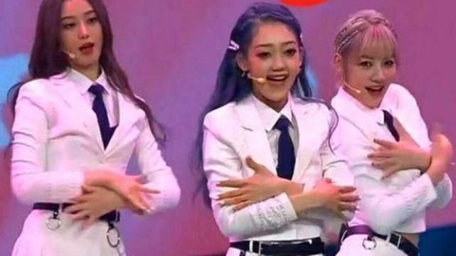 出道|太难了硬糖少女现场生图又被吐槽,连黄子韬都看不下去了