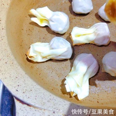 把全家人征服的蛋抱馄饨,好吃到过分