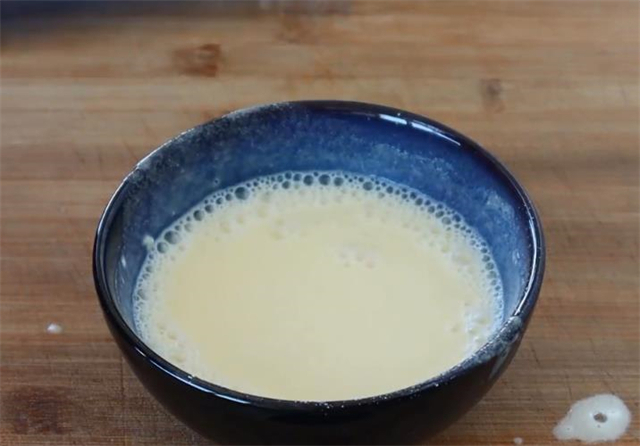 萝卜|教你山西传统腌酸菜的做法,腌一瓮酸菜都不加盐,又香又酸又好吃