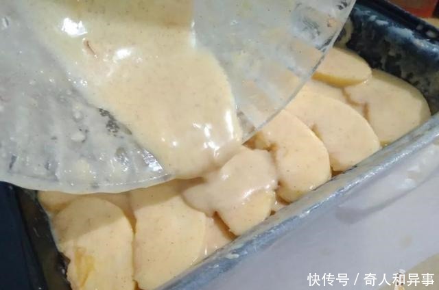 平安夜收到的苹果太多怎么办做个简单又甜蜜的苹果蛋糕吧