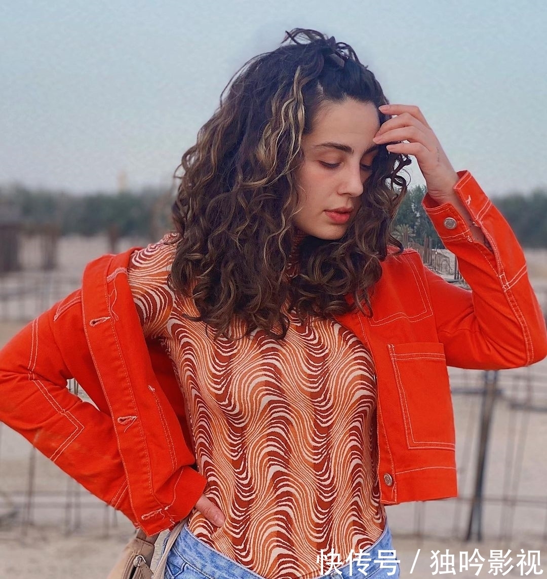 法拉吉|环球美女：30岁的阿西亚·法拉吉，时尚的科威特模特和时装设计师