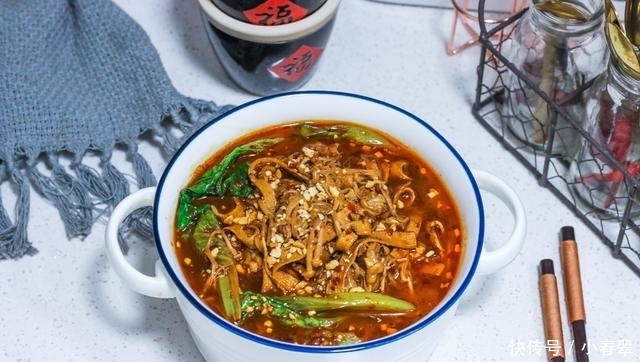 冬天最想吃的不是羊肉牛肉,而是这道菜,5块钱煮一锅,特舒服!