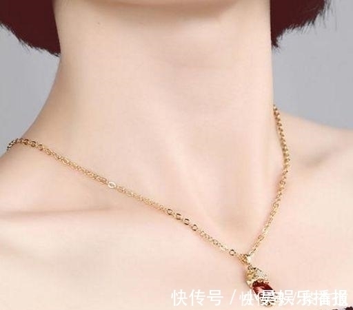 黄金项链&女人戴“黄金项链”时,切记做到“3不要”,好多人不知总乱戴!