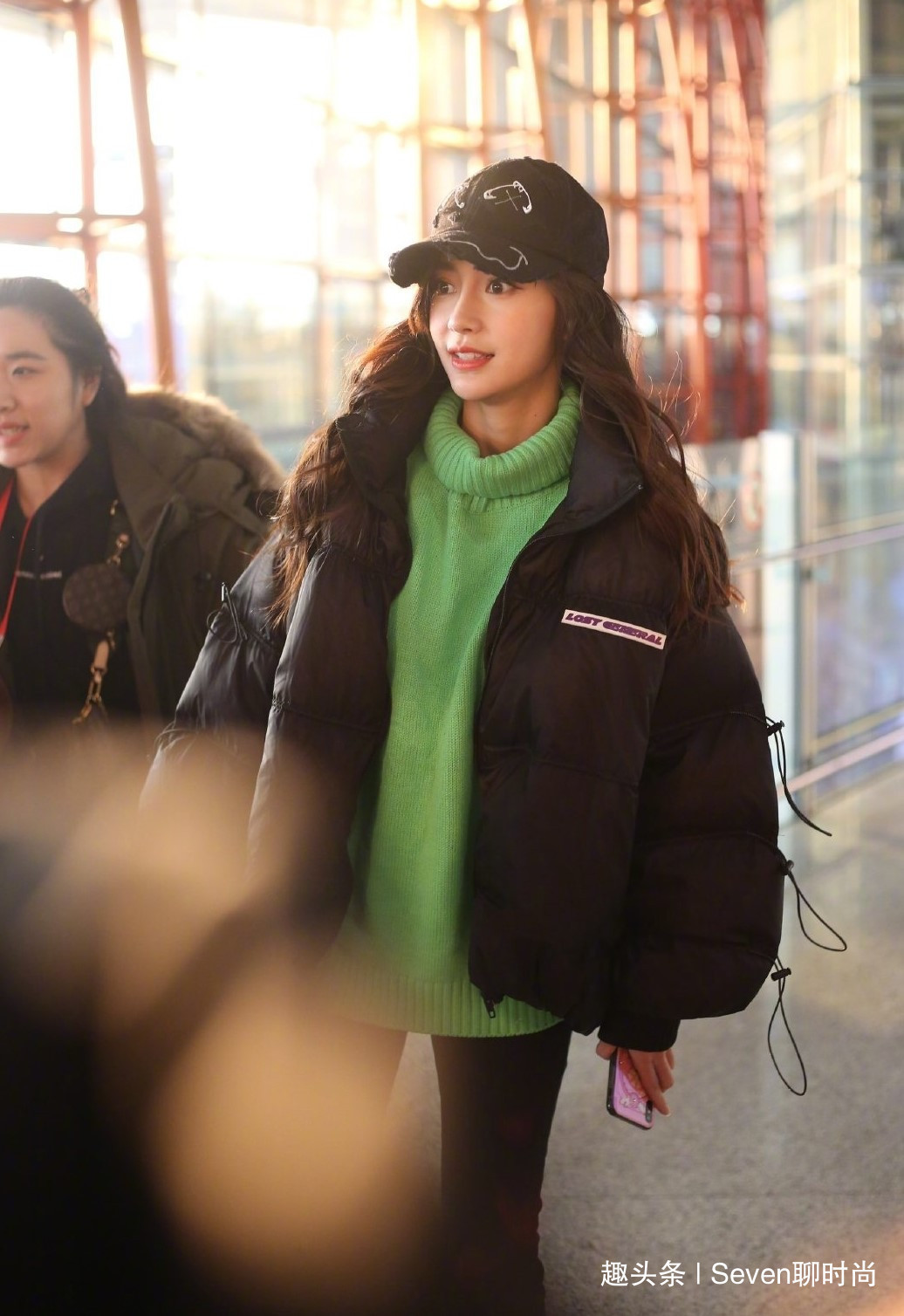杨颖 “毛衣”要被Angelababy穿火了,搭配紧身裤减龄又保暖,气质出众