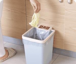 厕纸用完是扔纸篓还是马桶好多人做错了,懊悔家里没早点知道