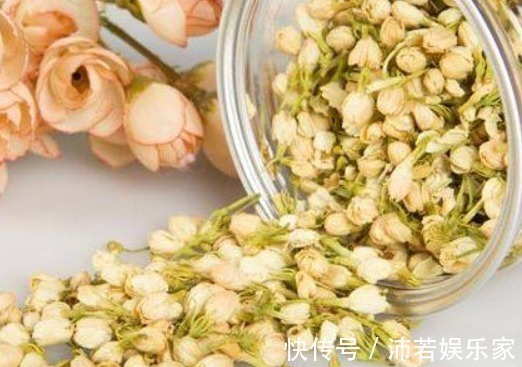 花胶|人到中年,不妨多吃三种食物,排毒养颜、改善体质,好处多多!