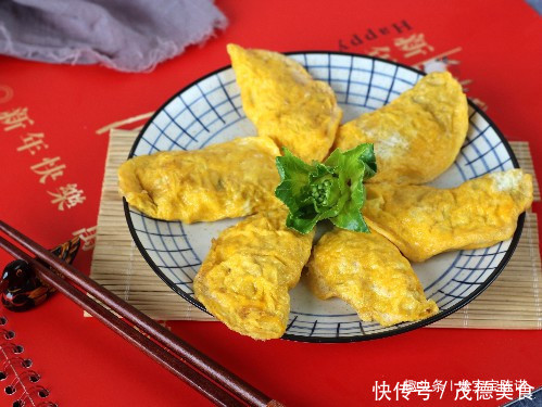 我家过年的必备菜,寓意蒸蒸日上,营养又鲜美,一上桌就抢光了