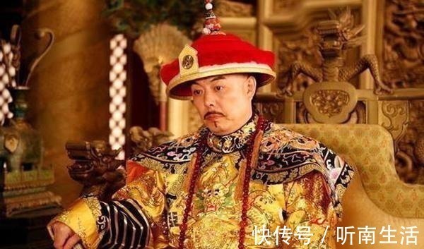 快雪时晴帖#王羲之真迹《快雪时晴帖》,只有短短28字,乾隆却盖了170多个章