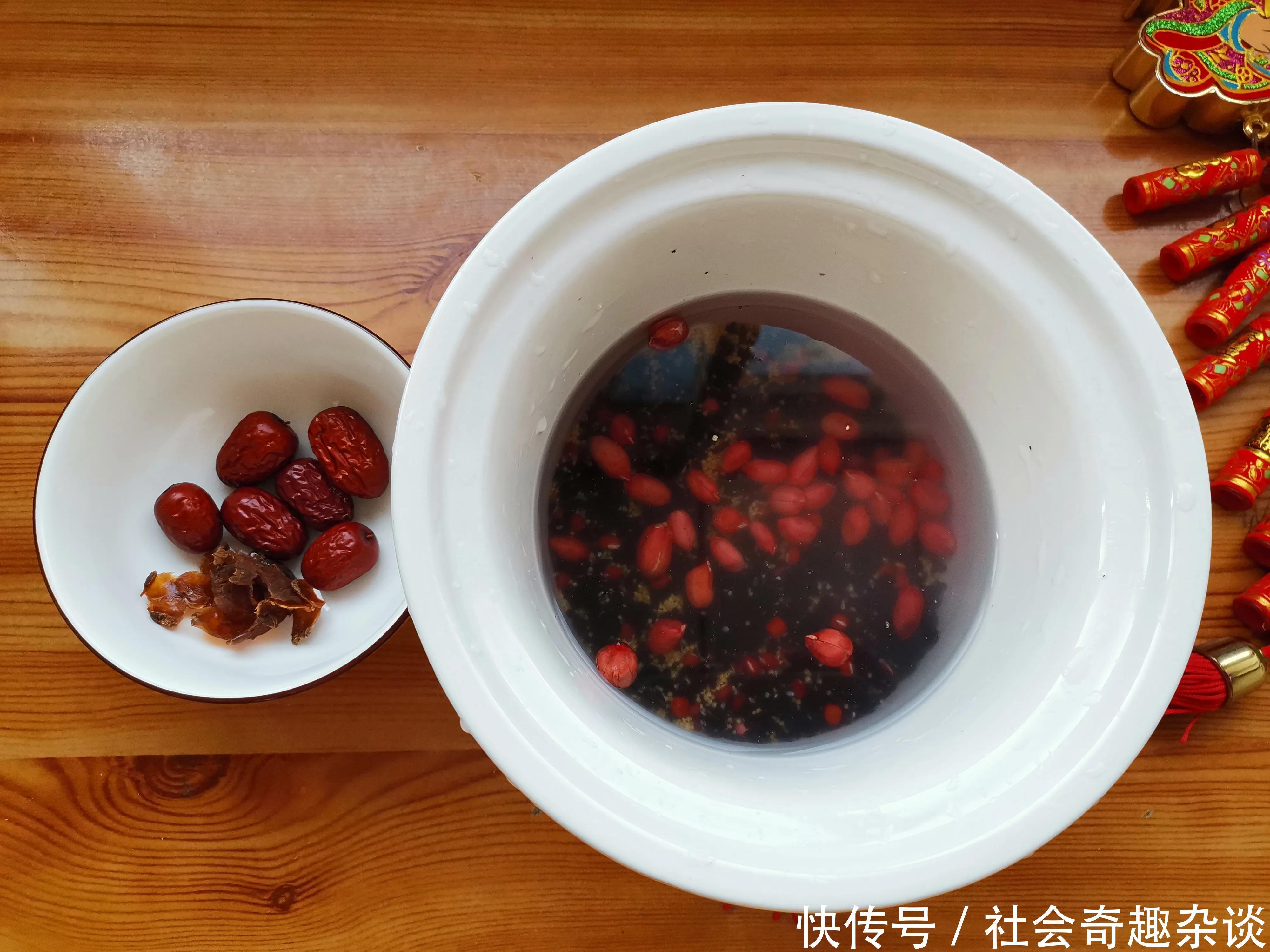 马上腊八节，按照这个配方，做出来的腊八粥软糯香甜，浓稠顺滑！