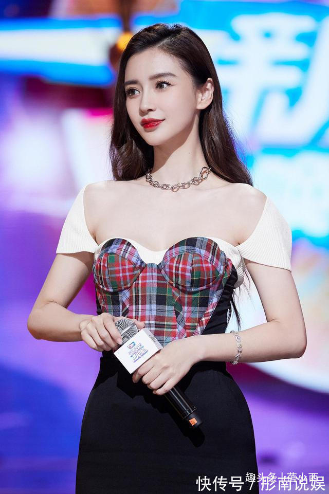 格纹 Angelababy美得惊艳,一袭格纹拼接连衣裙,看着好心动