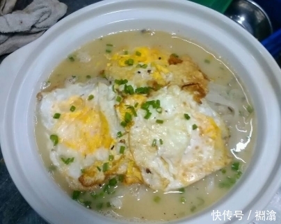 锅中|天冷常喝这碗汤,鲜美可口有营养,6块钱煮一大锅,比肉汤还好喝