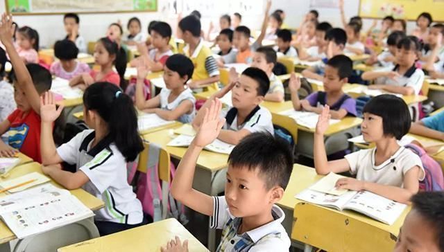 孩子|女孩12岁身高150cm,近1年只长了2厘米,去医院检查骨龄偏大两岁