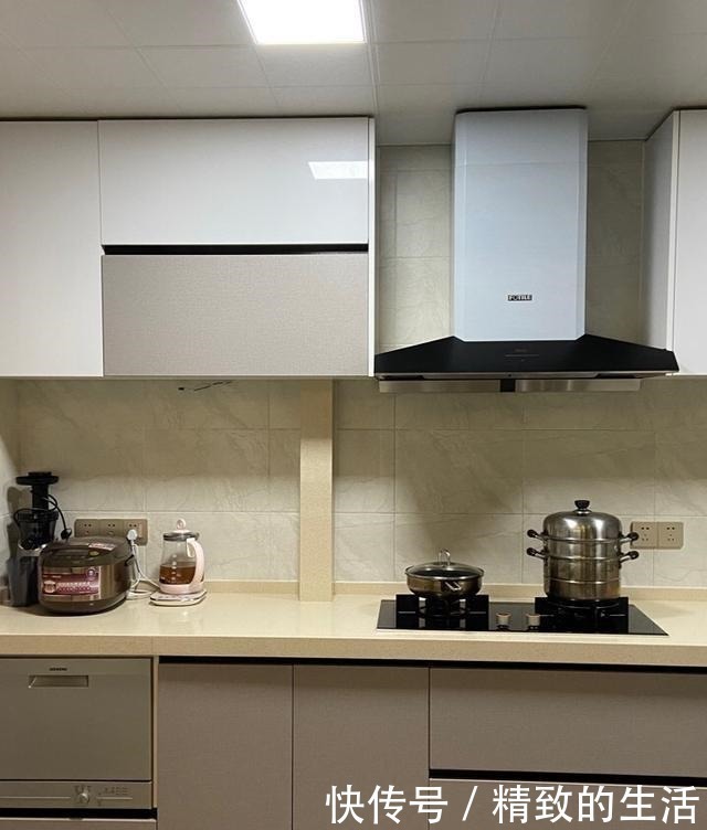 客厅|她家入住两年的房子,每天收拾干净,全屋都挑不出一点毛病!晒晒!