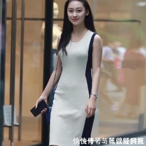 气质女神|小姐姐的无袖连衣裙,轻松成为迷倒众人的气质女神