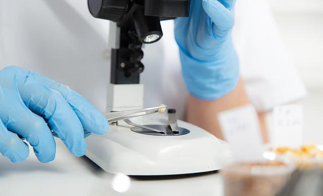 肺癌|只看CT就给人诊断肺癌，患者化疗被化掉半条命，结果是其他毛病