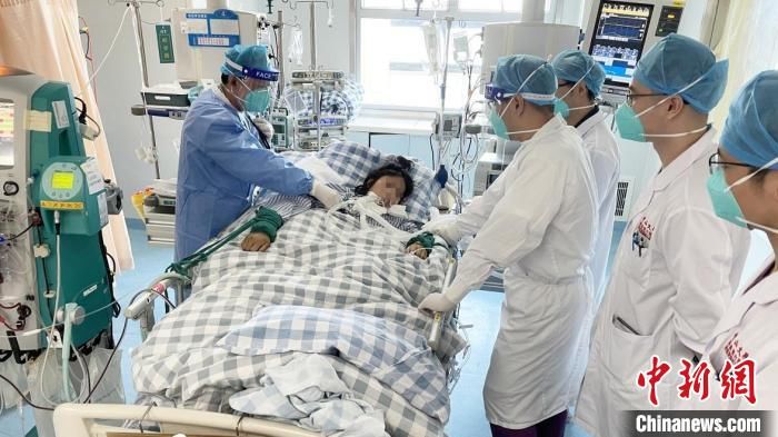 杨春华|广东一女子吃大量污染寿司进ICU 多脏器衰竭命悬一线