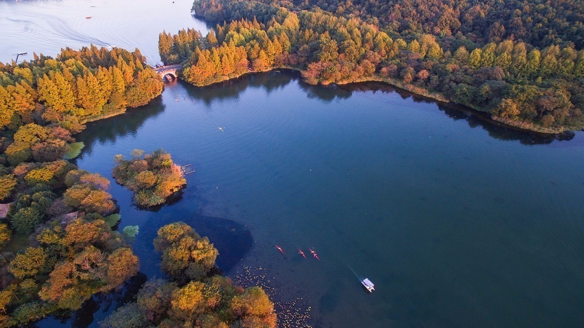 海南@新春佳节,苏轼在海南儋州写下一首词,成为海南第一首新春贺词
