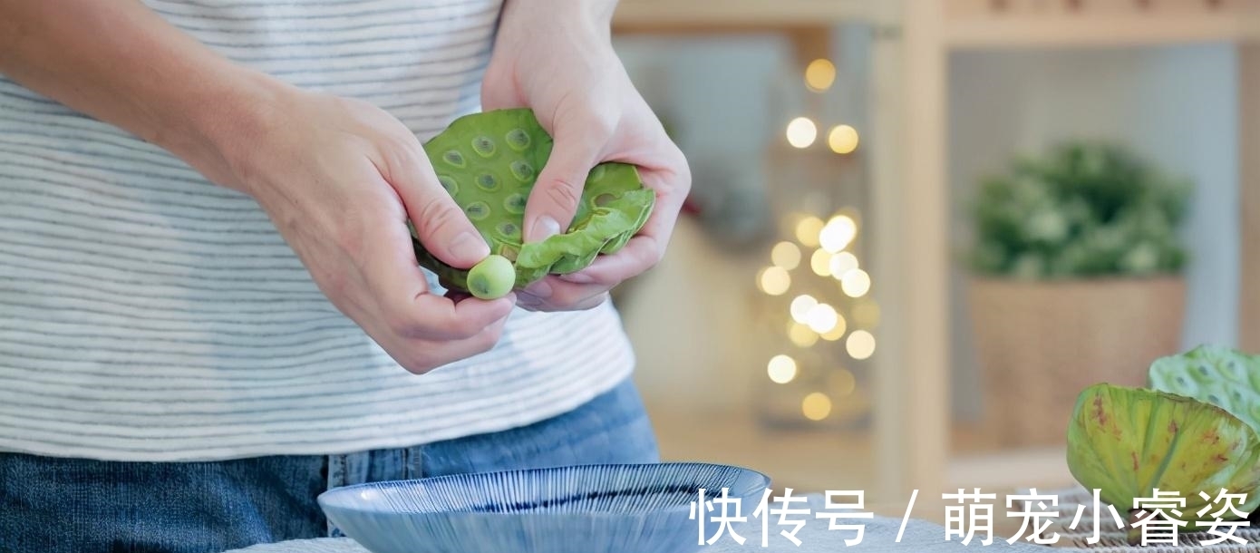 燕麦|牛奶和它是天生一对，隔3天吃一次，小脸红润水灵，像剥壳的鸡蛋