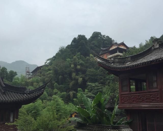 湖南被遗忘的寺庙，曾屡修屡废，屡废屡兴，是南岳“四绝”之一