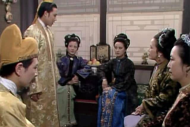 正室|善与恶的对决:尤二姐不是败给了王熙凤,而是败给了自己3个弱点