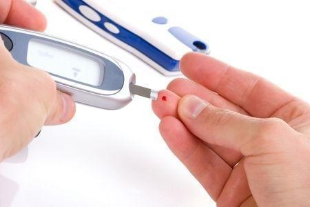 血糖升高|空腹血糖5.4，餐后2小时8.6，大夫忠告三餐如此吃便能降下来！